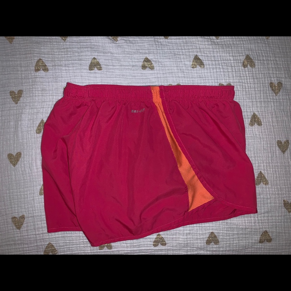 Nike Shorts - Picture 2 of 3